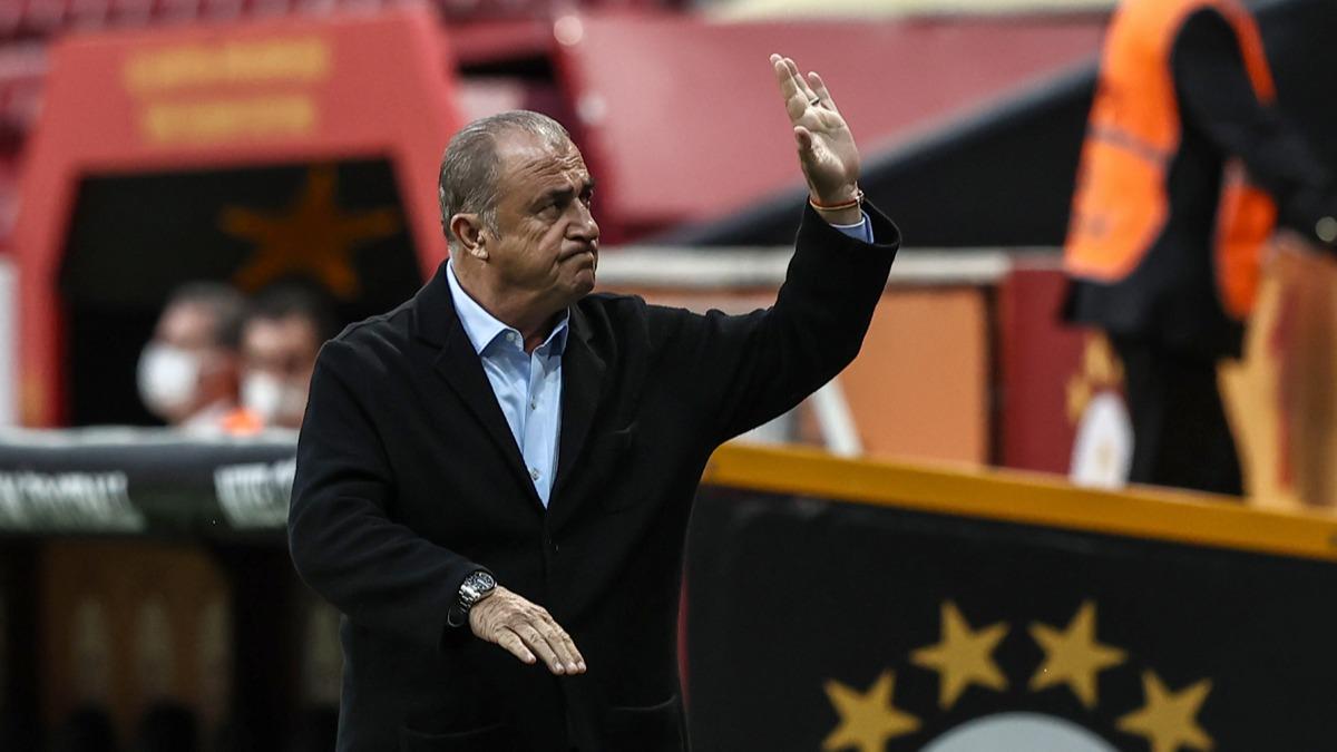 Galatasaray Bakan Burak Elmas'tan kritik Fatih Terim cevab