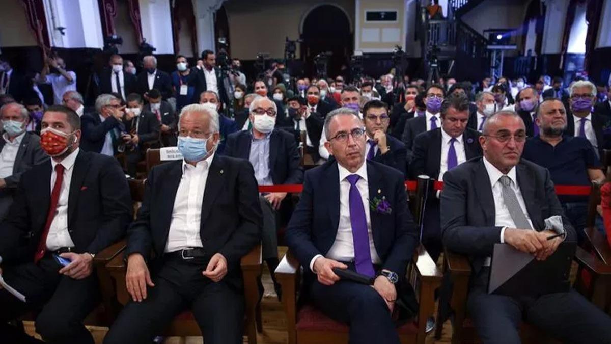 Galatasaray'da bakan aday Metin ztrk ve Abdurrahim Albayrak salondan ayrld