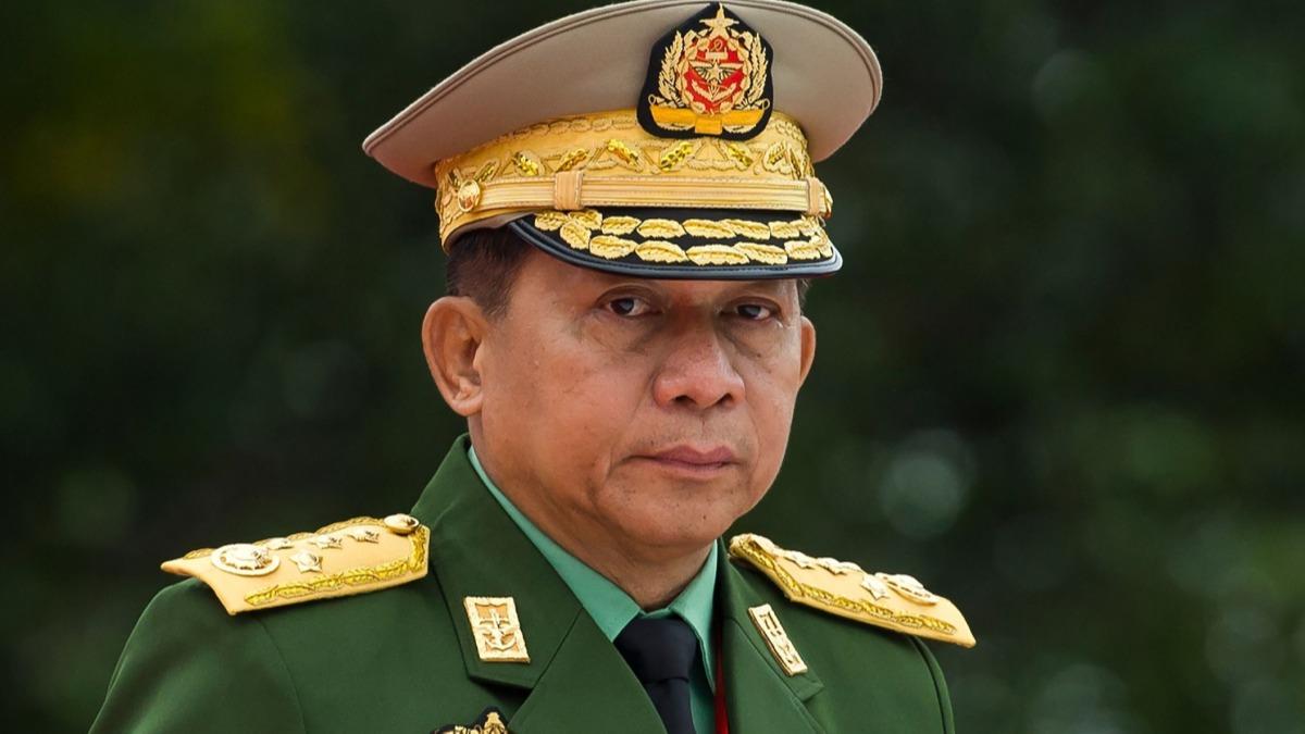 Rusya Savunma Bakan oygu, Myanmar askeri ynetim lideri ile grt 