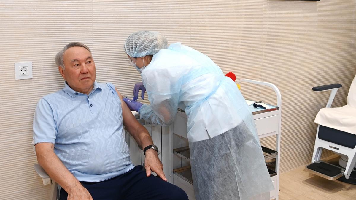 Cumhurbakan Nazarbayev Kovid-19 as oldu 