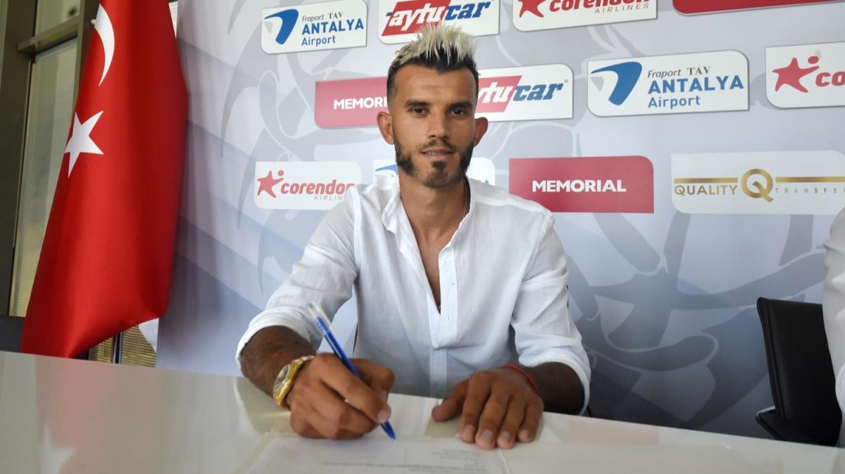 Antalyaspor, Gray Vural' transfer etti