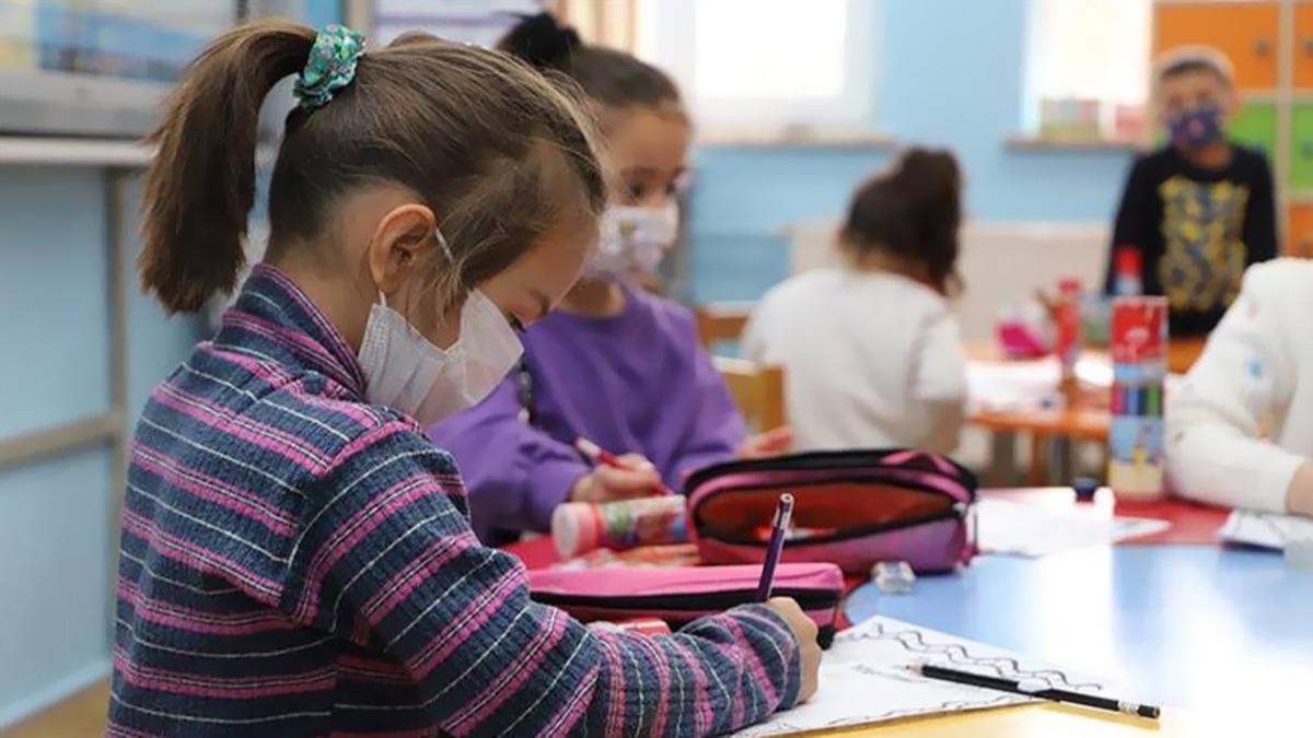 MEB 2021-2022 eitim retim yl takvimi akland! Okullar ne zaman alacak?