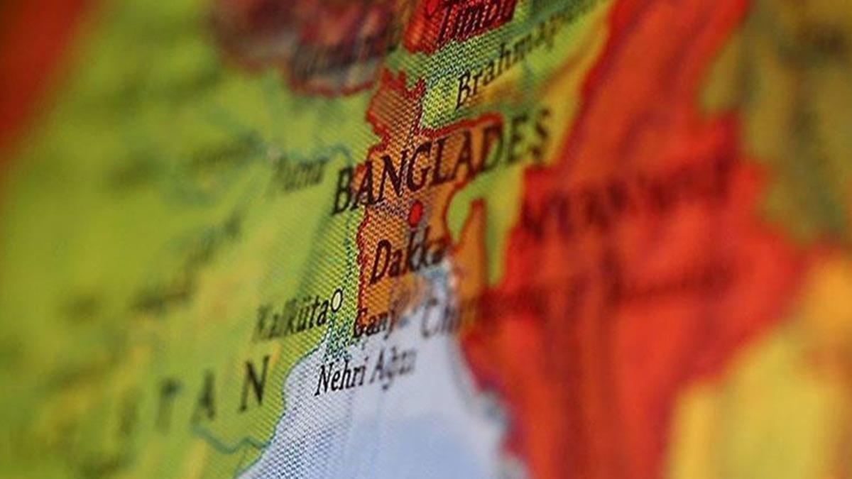 Banglade'te fabrika yangnnda iki kii hayatn kaybetti 