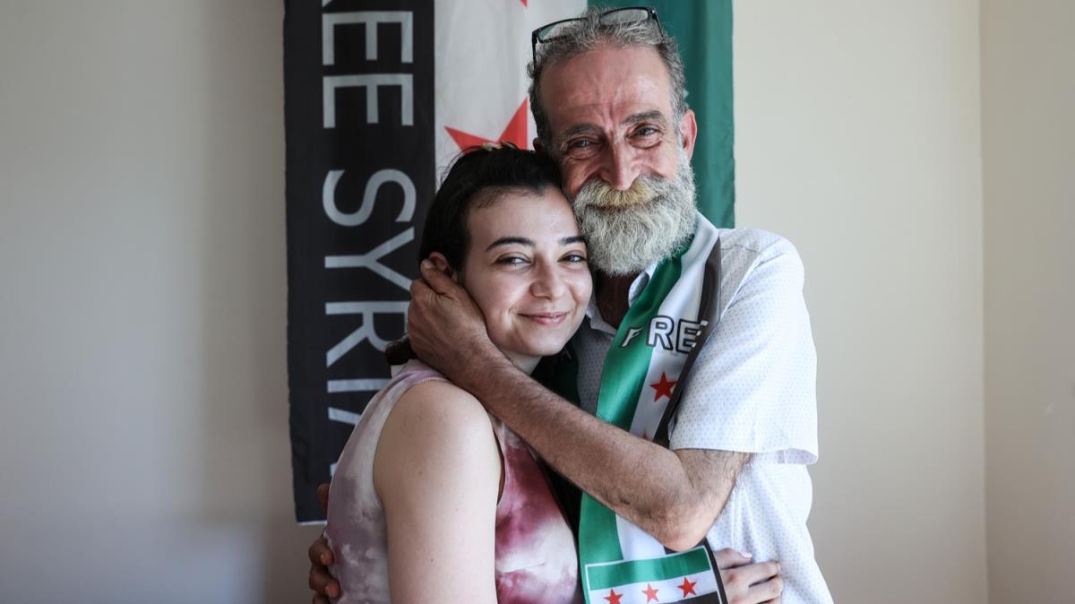 Suriyeli baba ile kz 12 yl aradan sonra stanbul'da kavutu