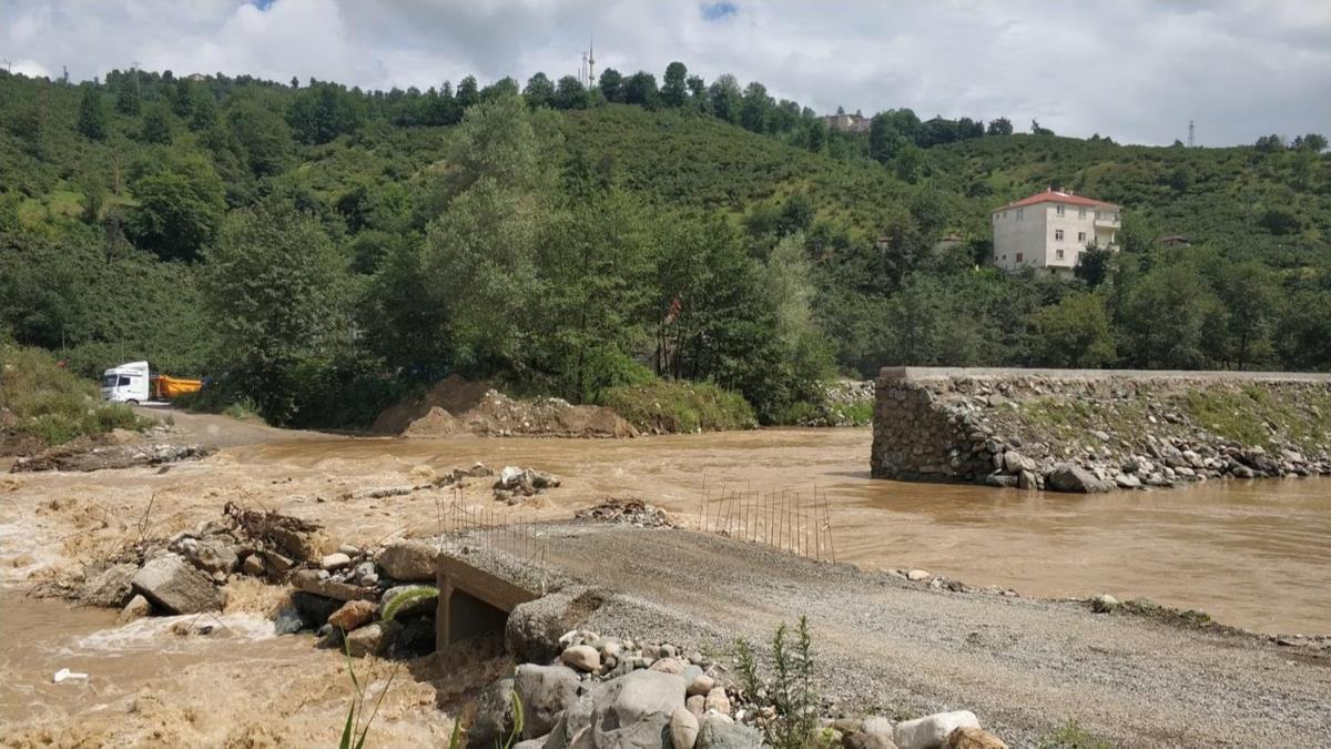 Dou Karadeniz'de saanak ilesi