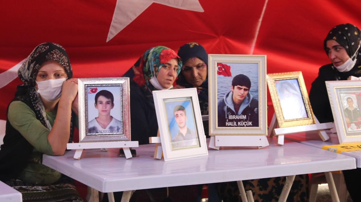 Diyarbakr anneleri Kurban Bayram'nda evlatlarna sarlmak istiyor 
