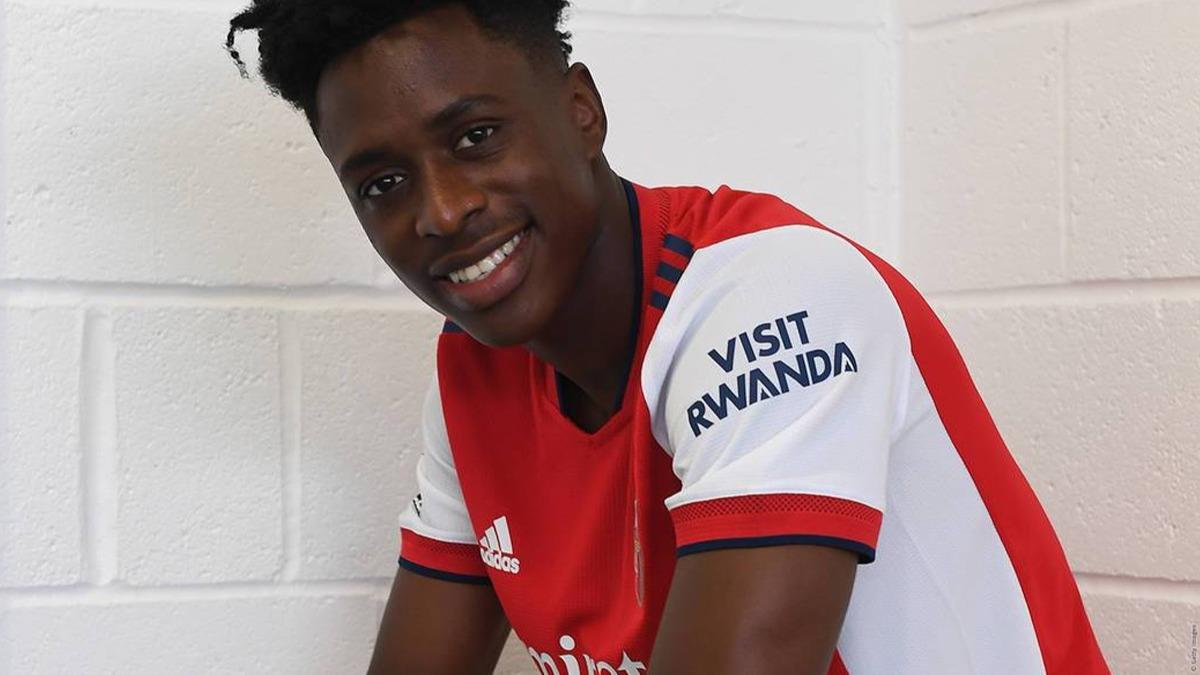 Arsenal Albert Sambi Lokonga'y kadrosuna katt