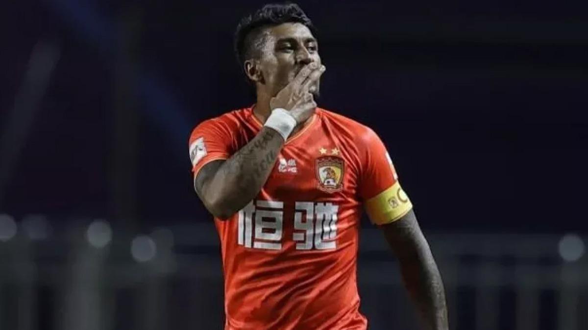 Paulinho Fenerbahe'nin teklifini reddetti