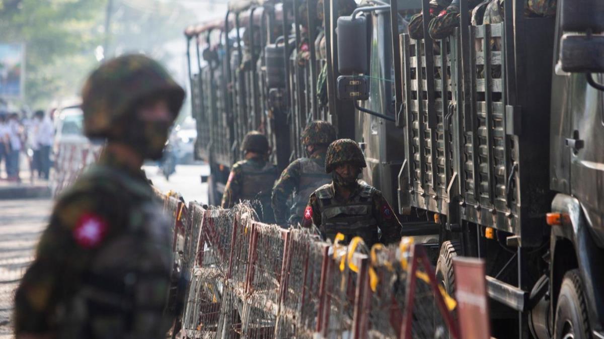 ''Son bir ayda 180 Myanmar askeri ldrld'' iddias