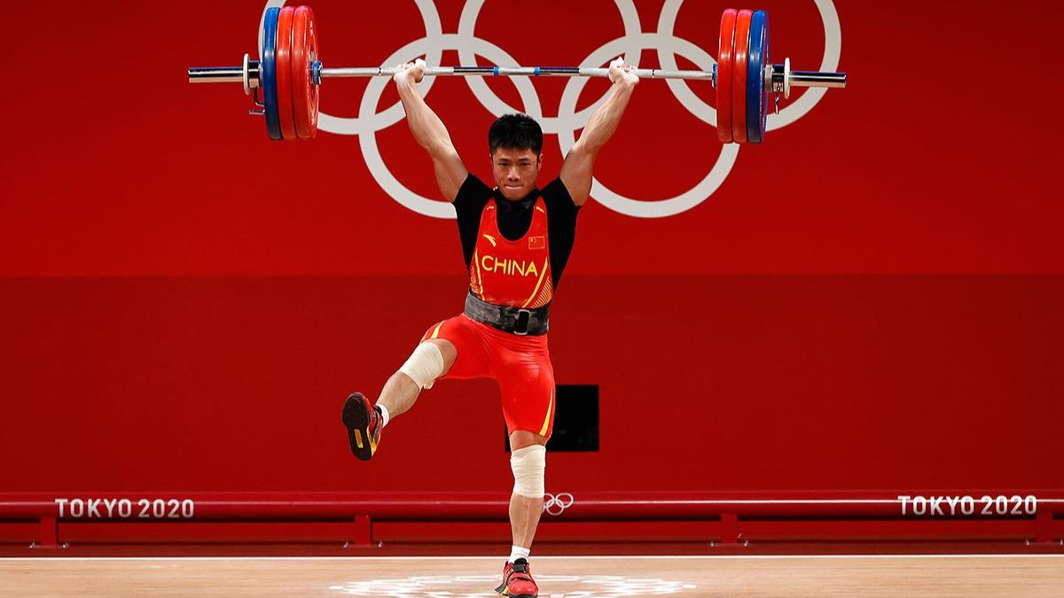 Fabin Li'den olimpiyat rekoru ve altn madalya