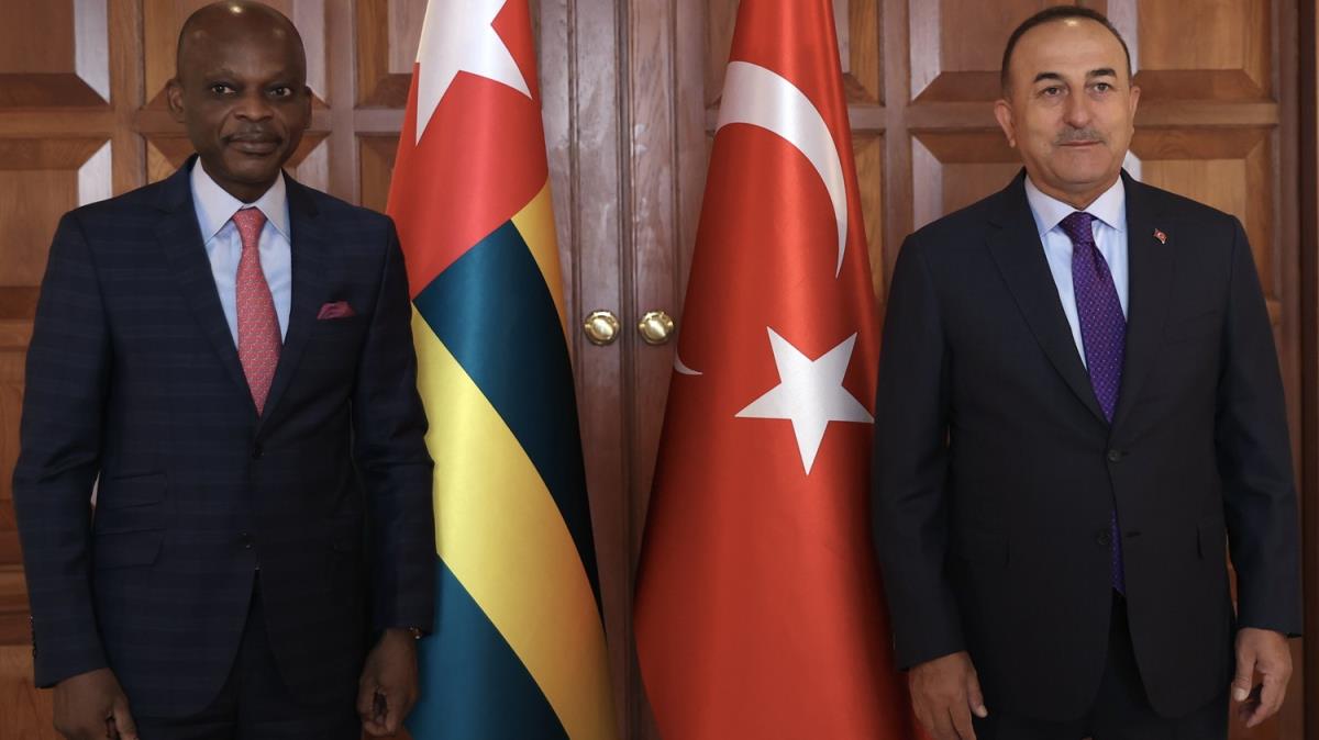 Dileri Bakan avuolu, Togolu mevkida Dussey'le grt
