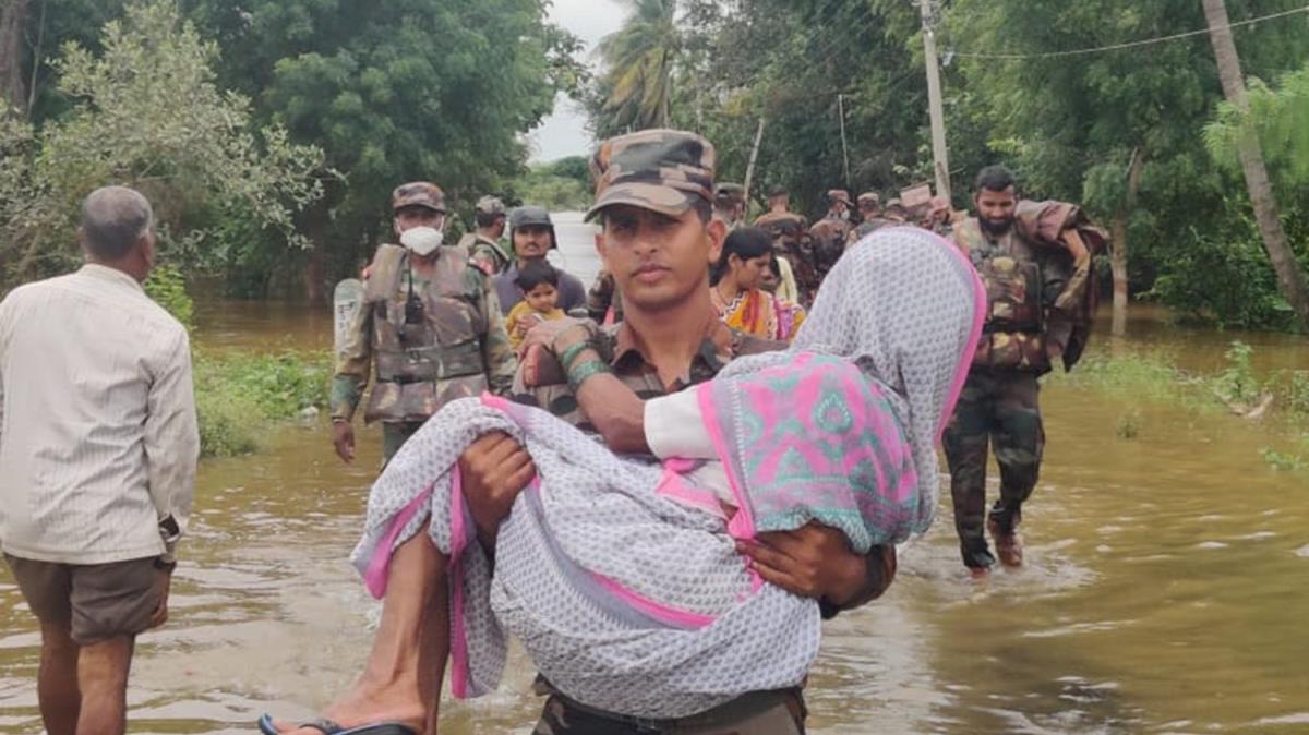 Hindistan'daki selde bilano arlayor 