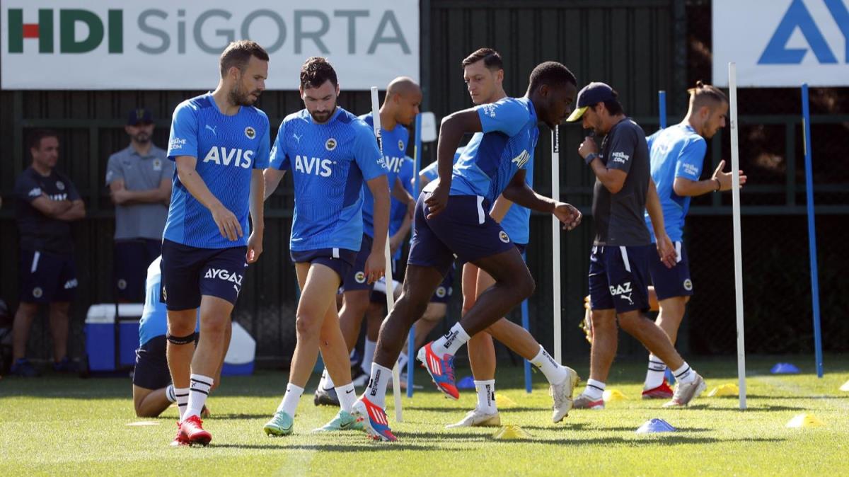 Fenerbahe'de Samatta sevinci