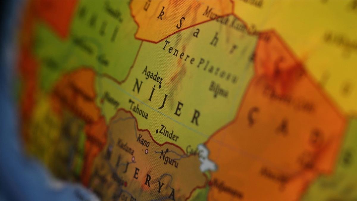 Nijer'in Mali snrnda 14 sivil terr kurban oldu