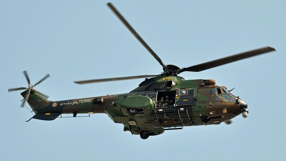 Ekvator Ginesi, Fransz askeri helikopterini alkoydu