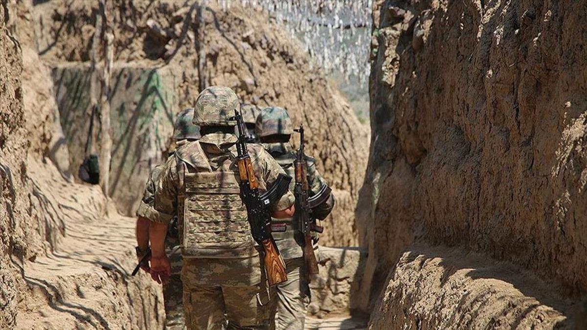 Ermenistan askerleri, Nahvan'daki Azerbaycan mevzilerine ate at