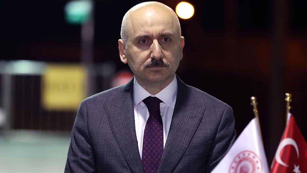 Bakan Karaismailolu aklad: Kent merkezine yaklam olan yangn bertaraf edildi