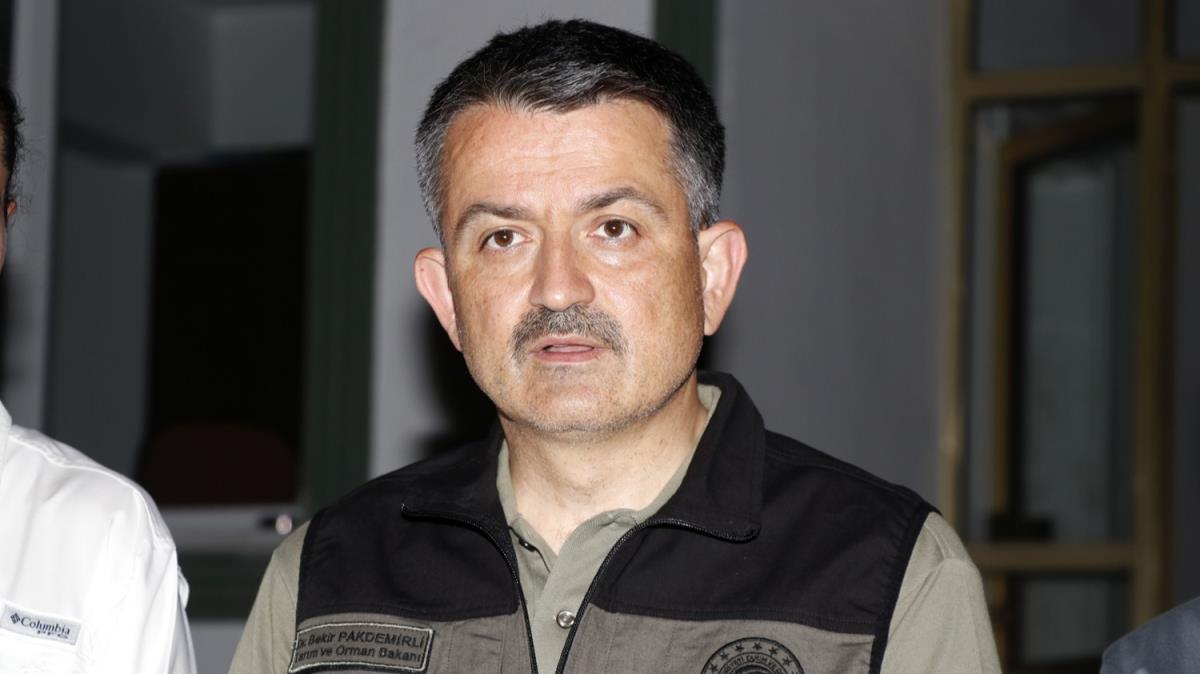 Bakan Pakdemirli aklad: te yangnlarda son durum