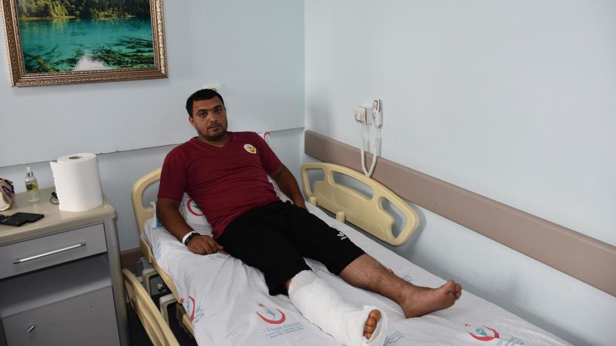 Yangna mdahale srasnda den Azerbaycanl itfaiye erinin krlan bacana platin takld