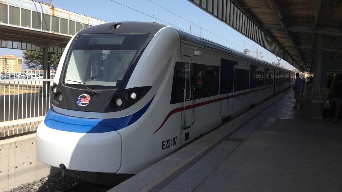 zmir'de yk treninin raydan kmas nedeniyle ZBAN seferleri Halkapnar-ili arasnda yaplamyor