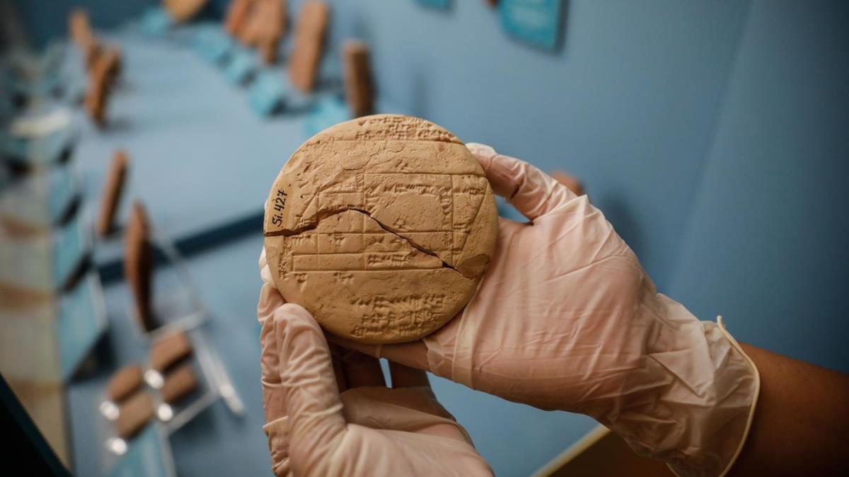 Arkeoloji Mzesi'nde geometri tarihini deitirecek tablet