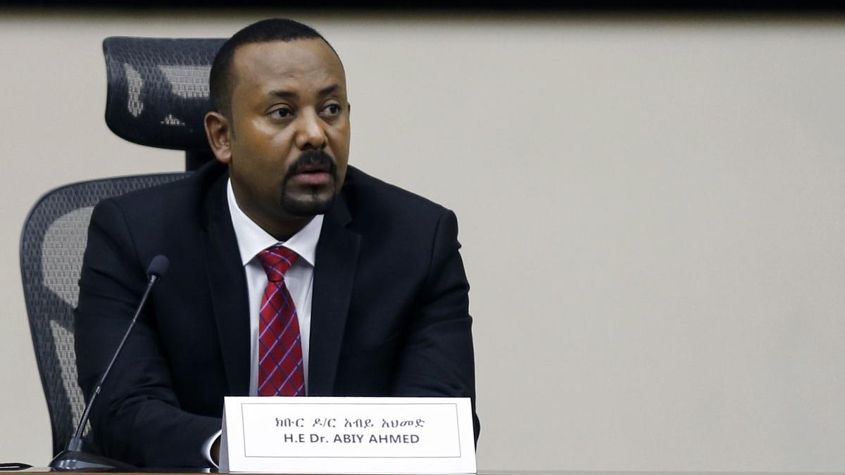 Babakan Ahmed, tm vatandalar isyanclara kar savamaya ard!