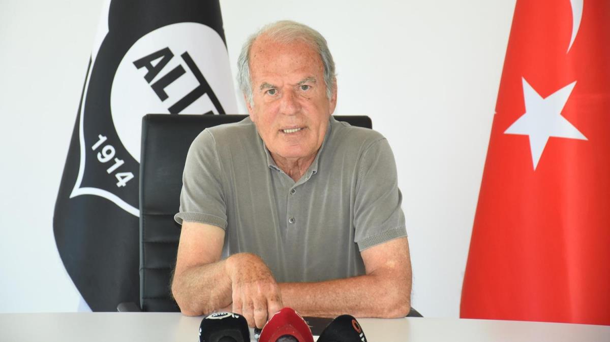 Mustafa Denizli yeni transferi aklad