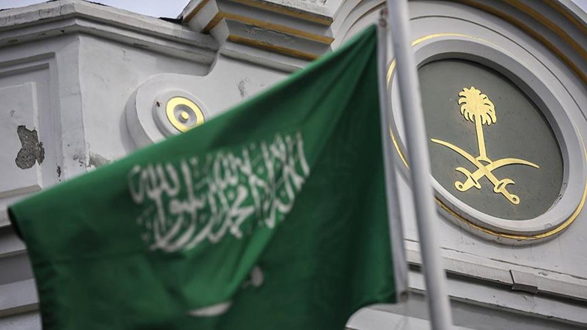Suudi Arabistan'da yolsuzluk sulamasyla 207 kiiye gzalt