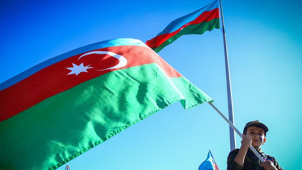 Azerbaycan: Rus gleri, Azerbaycan topraklarnda Ermenistan glerinin konulanmasna son vermeli