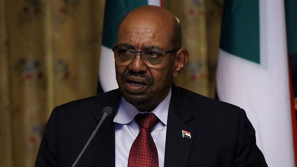 Sudan hkmeti, eski Cumhurbakan mer el-Beir'i UCM'ye teslim edecek