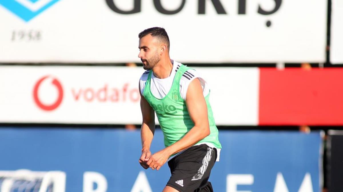 Beikta'ta Rizespor kamp kadrosu belli oldu! Rachid Ghezzal...