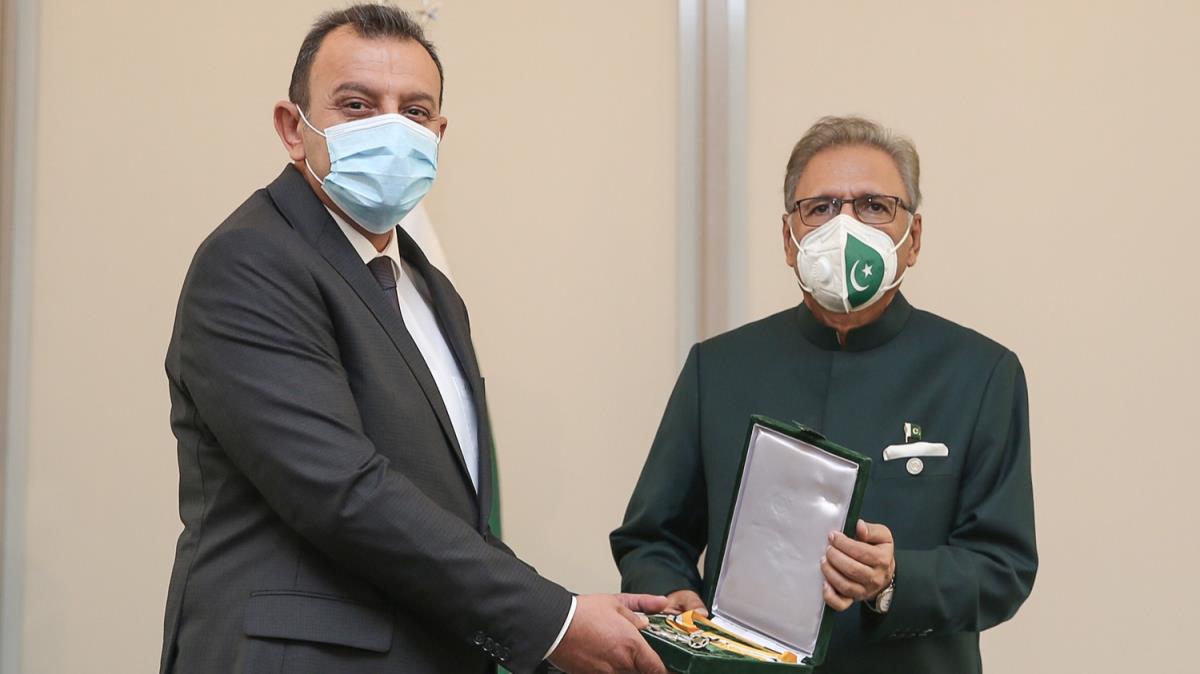 Trk bilim insanlarna Pakistan devlet dl verildi