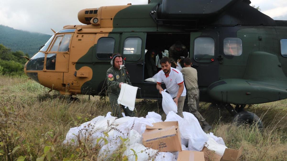 Yardmlar MSB helikopterleriyle sel blgelerine ulatrlyor