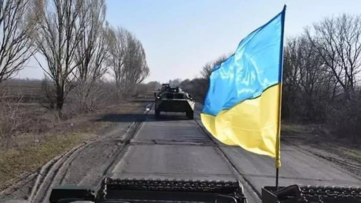 Donbas'ta Rusya yanls ayrlklarn saldrsnda bir Ukrayna askeri ld