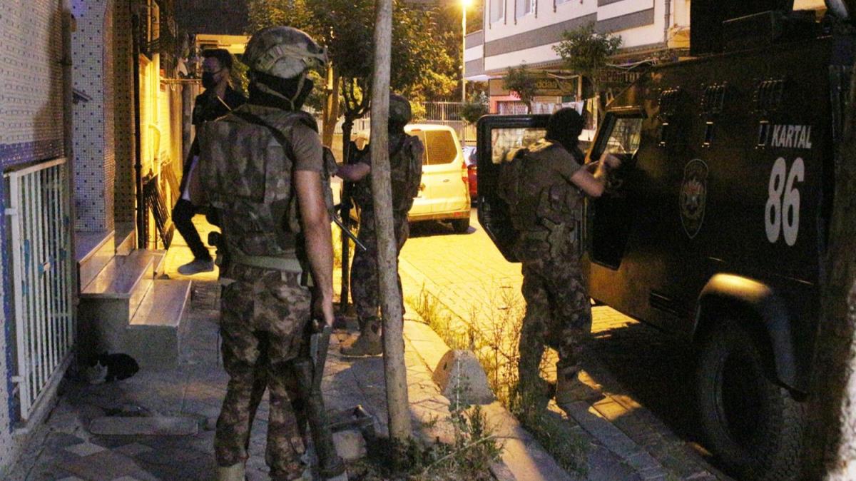 stanbul'da uyuturucu satclarna afak operasyonu