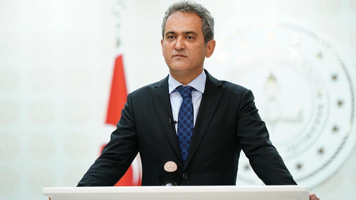 Okullar alacak m? Bakan zer aklad