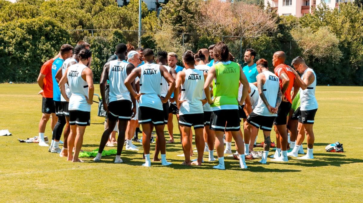 Altay, Alanyaspor ma ncesi tek eksik