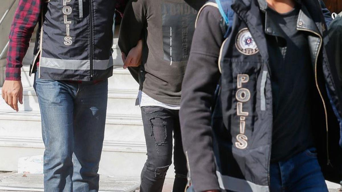 Terr rgt PKK'nn cezaevindeki yelerine finansal destek saladklar iddia edilen 28 pheli yakaland