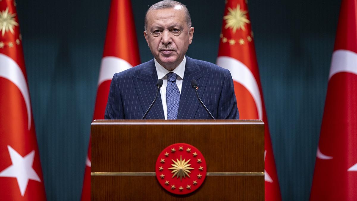 Cumhurbakan Erdoan talimat verdi: Sosyal Medya Bakanl kuruluyor