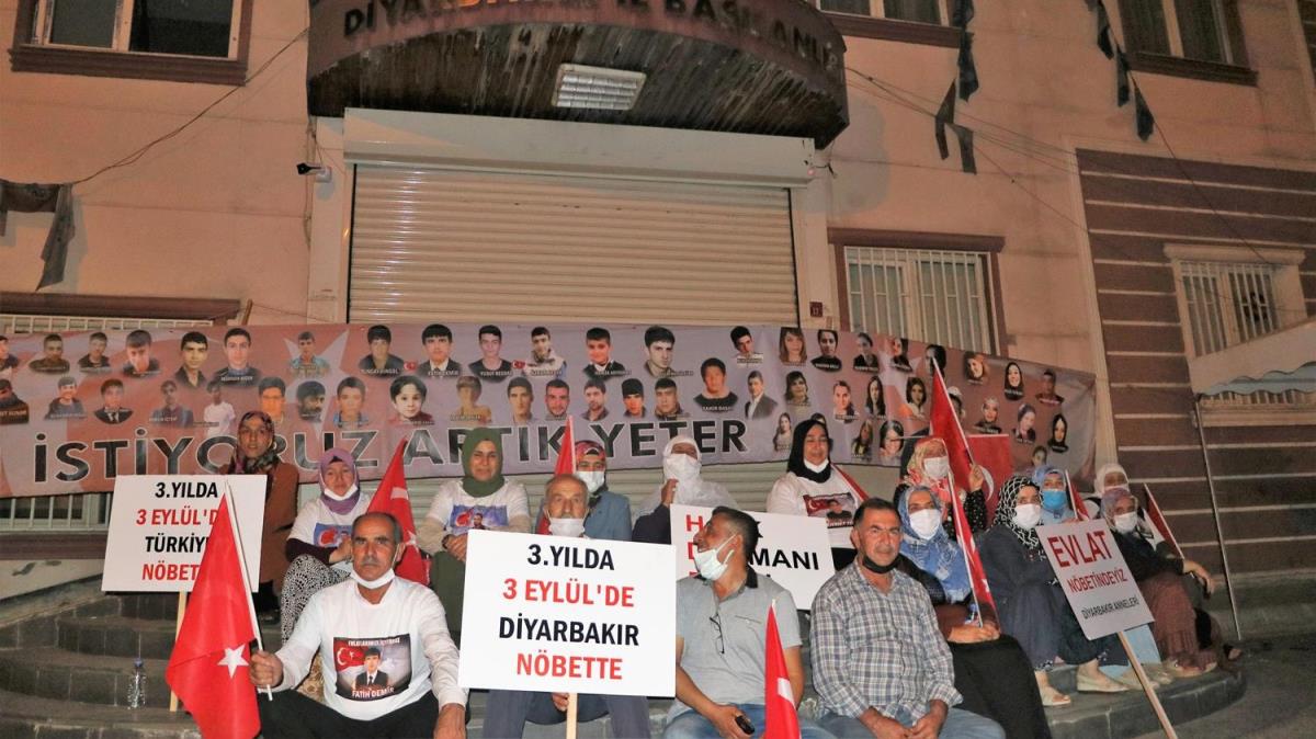 Diyarbakr anneleri evlat nbetini 24 saat tutacak 