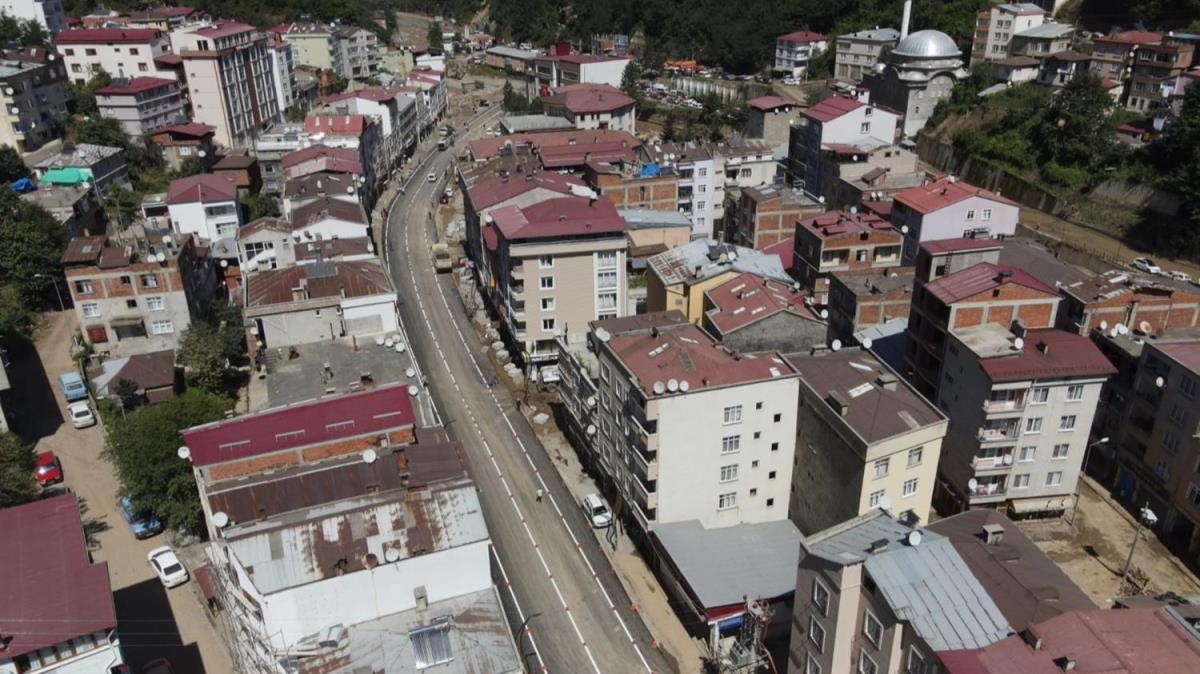 Bakan Karaismailolu: Afetin izlerini silmek adna var gcmzle alyoruz 