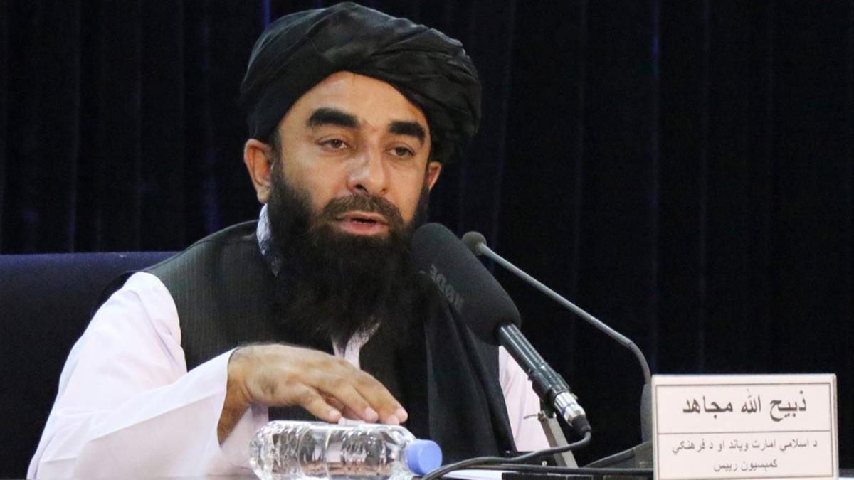 Taliban Szcs Mcahid, dnyann gz nnde duyurdu: Yaknda zeceiz