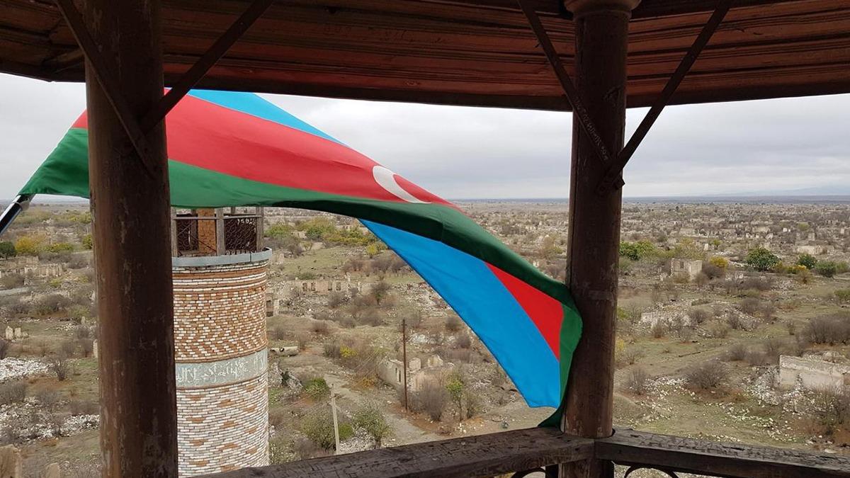 Kabil havalimannda grev yapan Azerbaycan askerleri Afganistan'dan ayrld