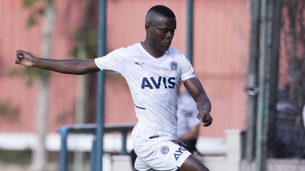 Fenerbahe Samatta transferini aklad