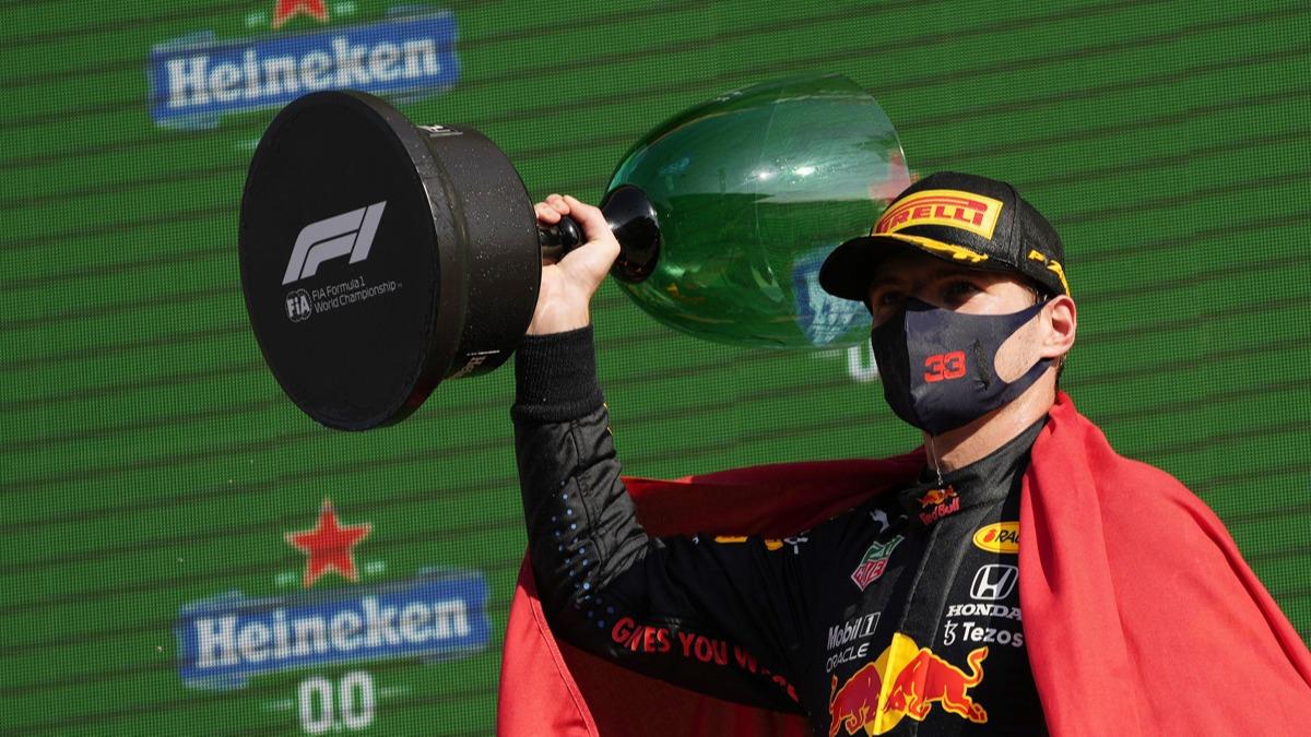 Max Verstappen F1 Hollanda Grand Prix'sinde zaferin sahibi oldu