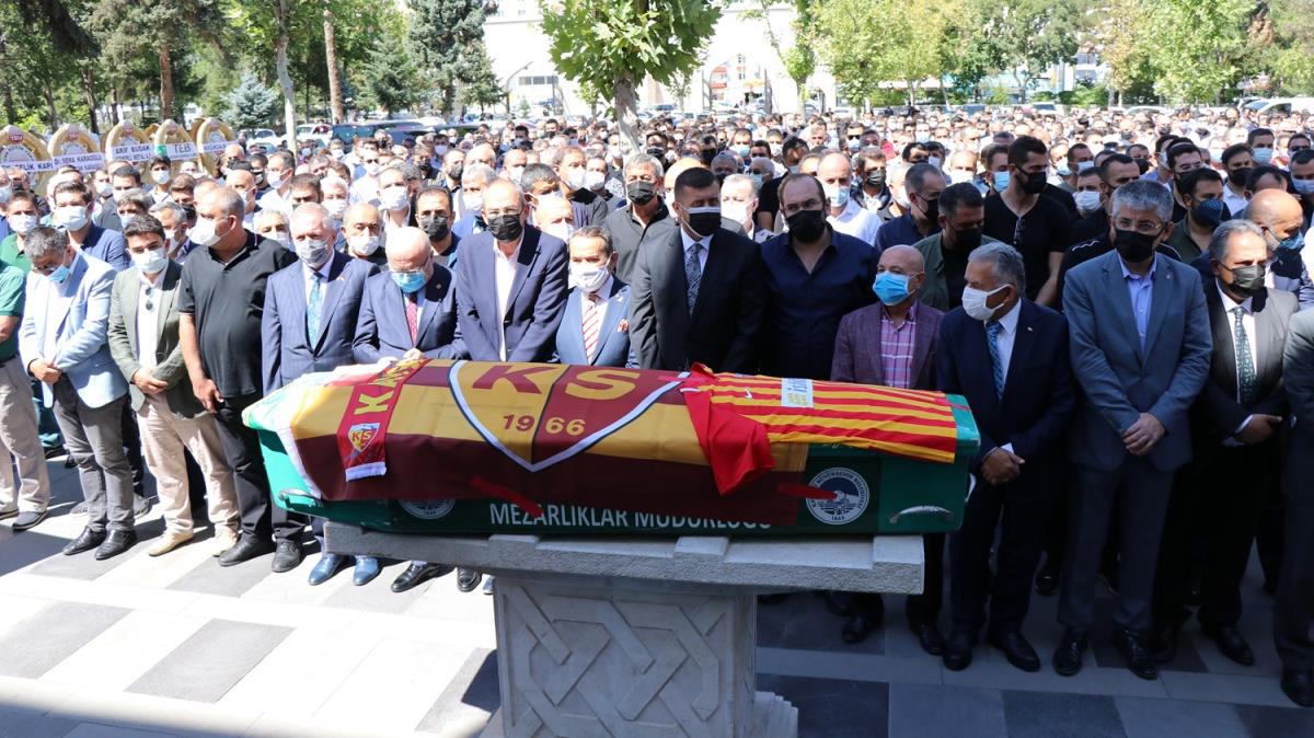 Kayserispor'un eski bakan Recep Mamur son yolculuuna uurland