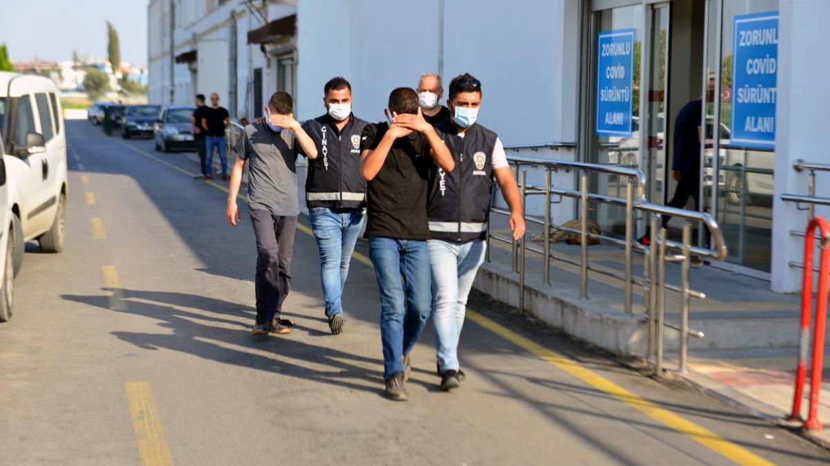 Ekmek srasndaki 'ters baktn' kavgas kanl bitti: 13 yandaki ocuk ld