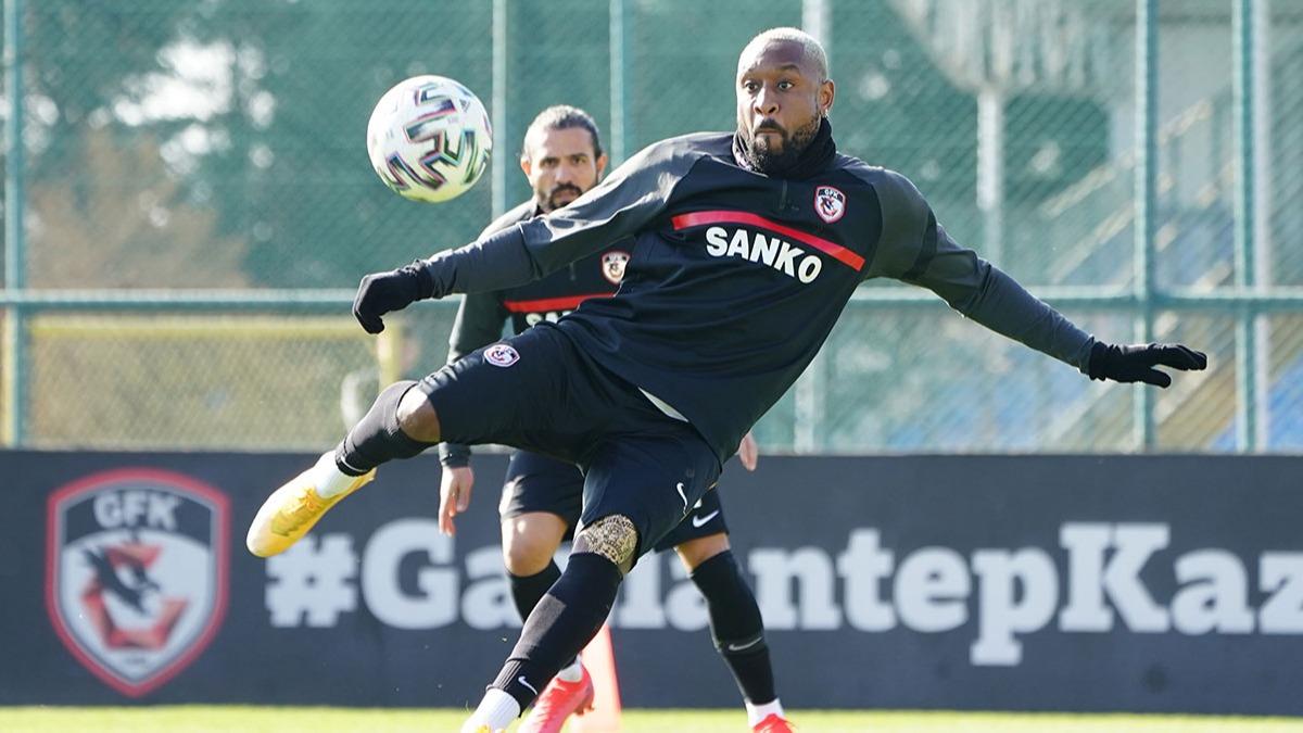 Kana Byk, Gaziantep FK'dan ayrld