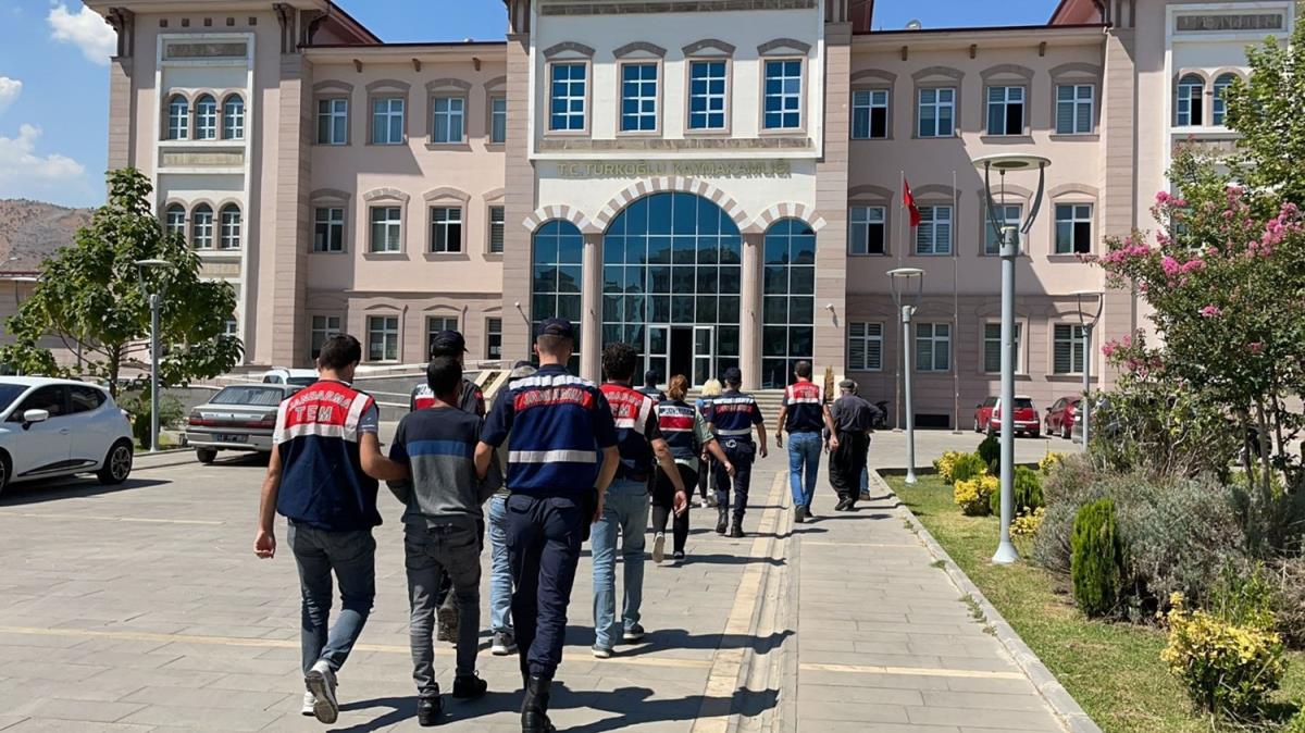 Terr destekilerine baskn: 16 gzalt 