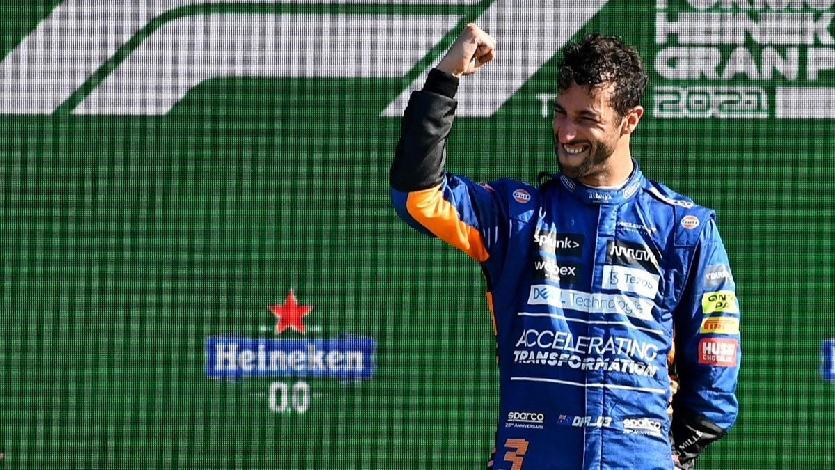 Daniel Ricciardo Formula 1 talya GP'de zaferin sahibi